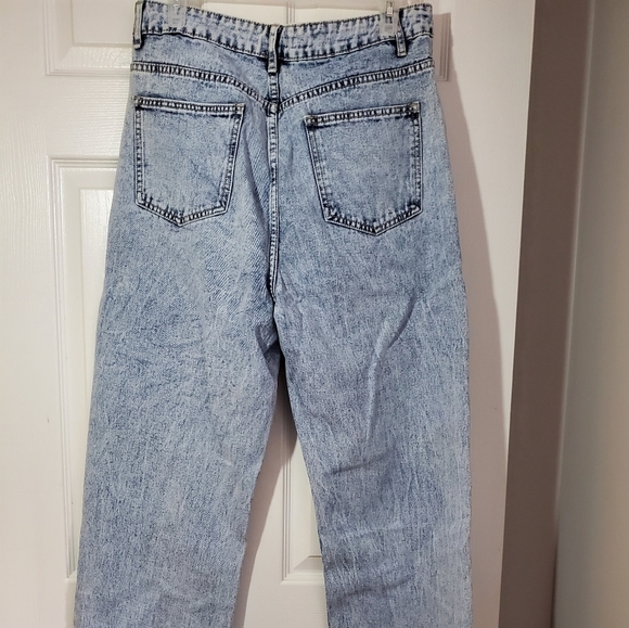 Light blue jeans Shein size 8-10 - Picture 3 of 4
